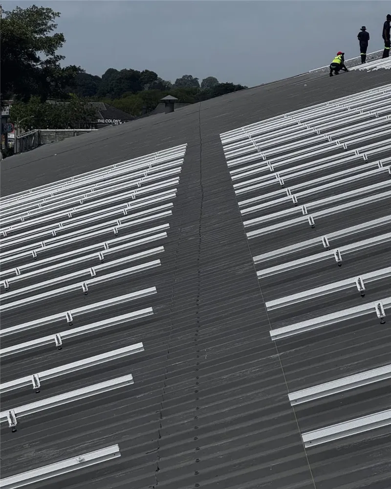 mounting bracket for solar panel connected with rail roof attachment and fasteners