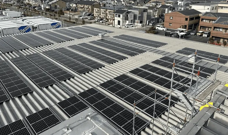 Commercial rooftop solar mounting system installed on a factory or warehouse roof