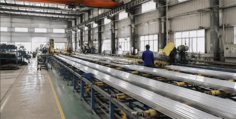 Custom aluminum extrusion profile for solar panel mounting rails