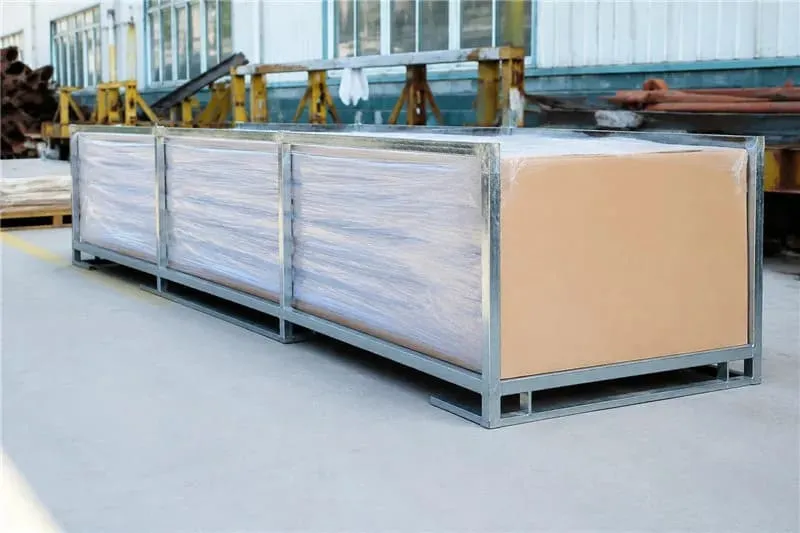 Export packaging for flat roof solar mounting systems and complete PV racking kits