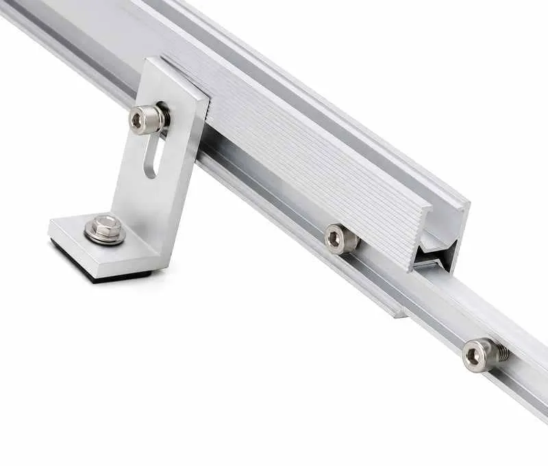 solar rail splice joint with separate bonding jumper grounding lugs and conductor