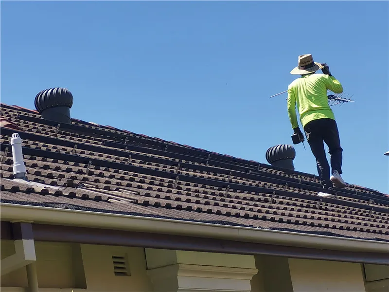 Tile pitched roof solar mounting system with roof hooks, aluminum rails and module clamps