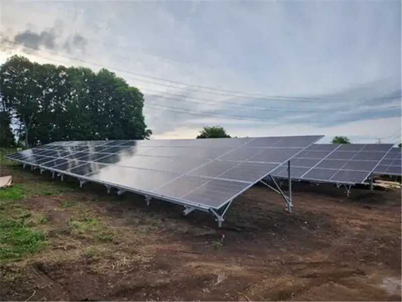 Ground solar mounting systems for commercial, industrial and utility-scale PV projects
